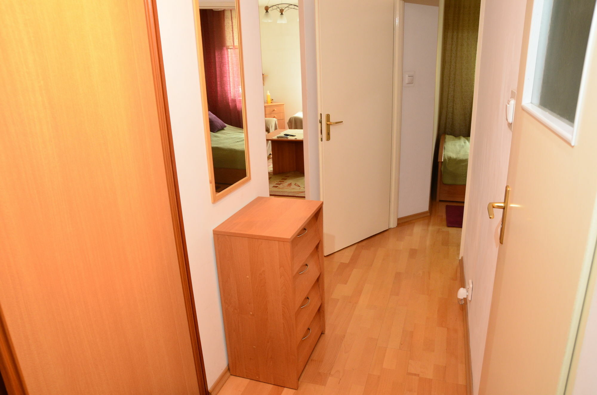Aluzyjna Erapartments Jabłonna Eksteriør billede